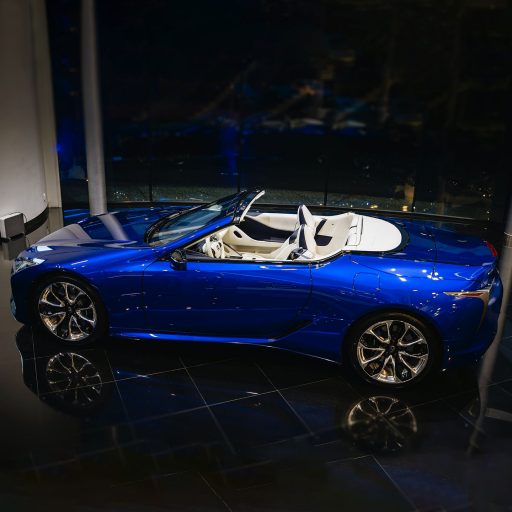 Placeholder Lexus 01